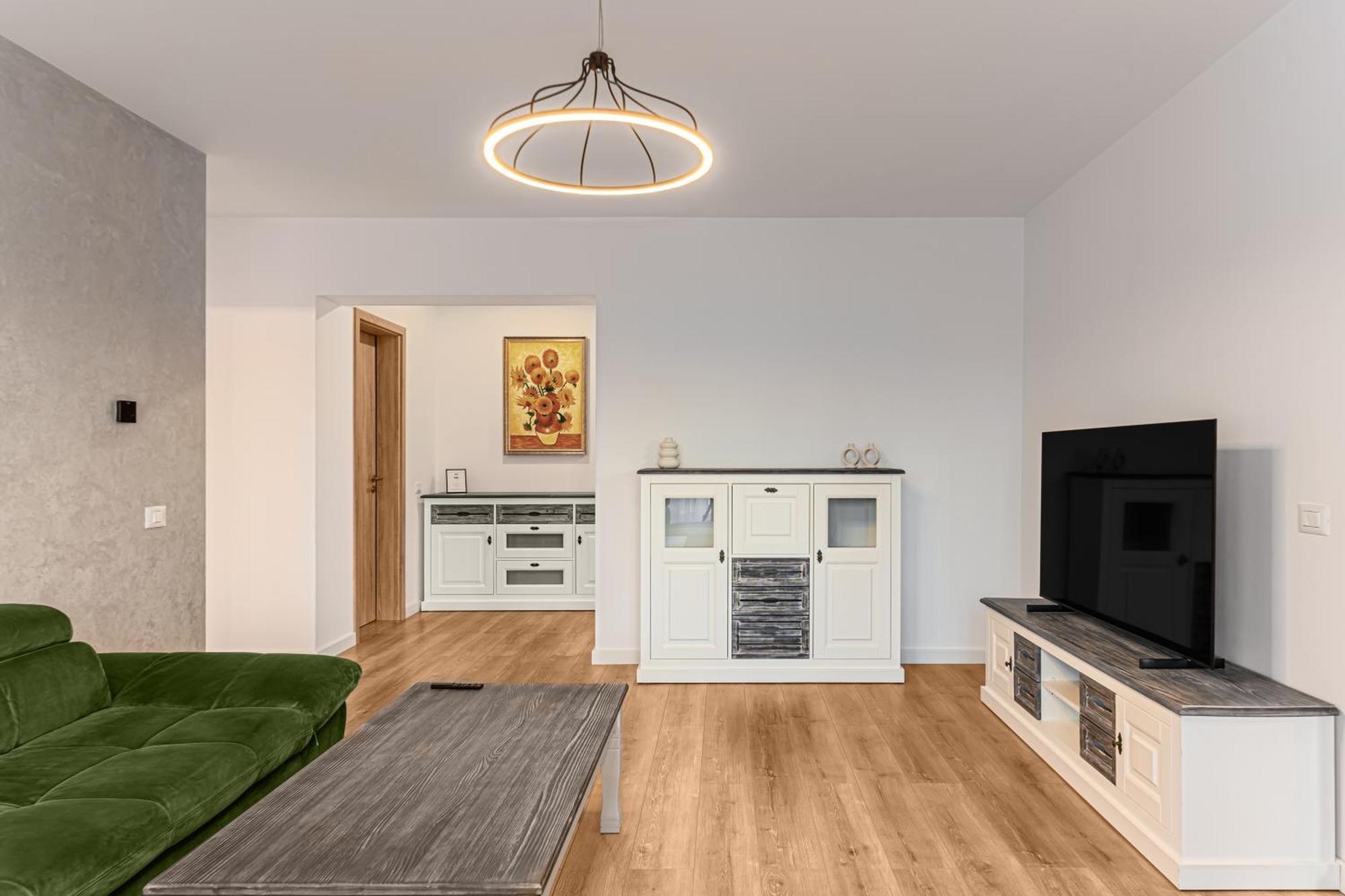 Koa - Aparthotel Braşov Extérieur photo