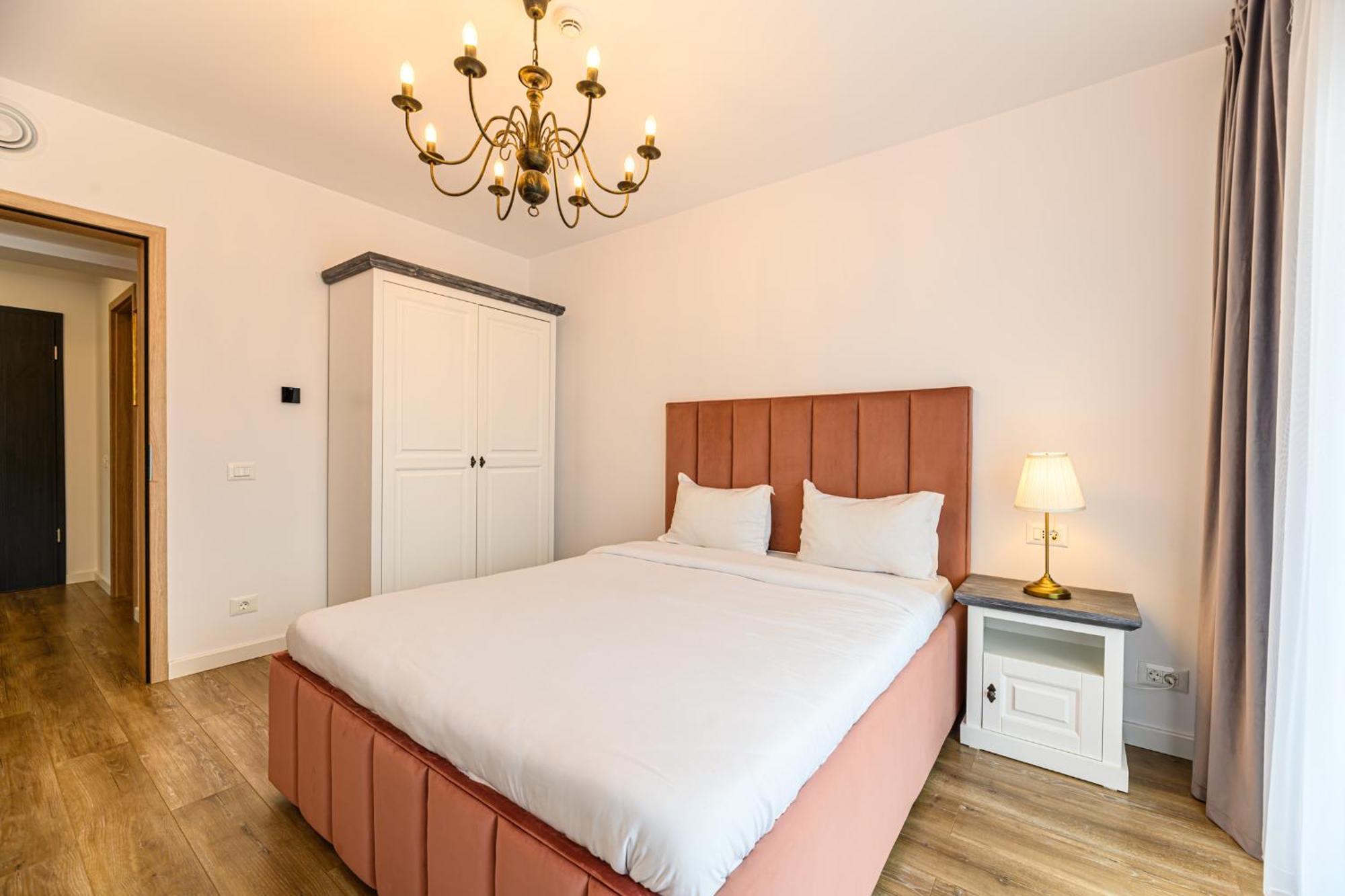 Koa - Aparthotel Braşov Extérieur photo